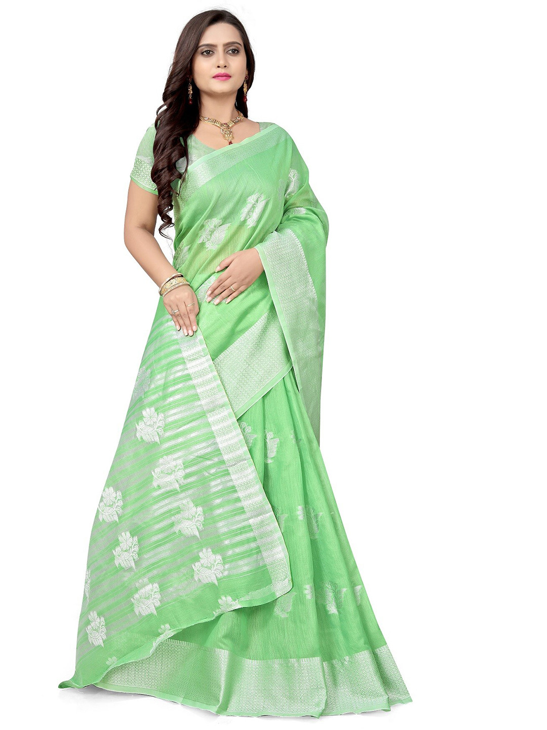 

KALINI Green & Silver-Toned Woven Design Zari Silk Cotton Jamdani Saree