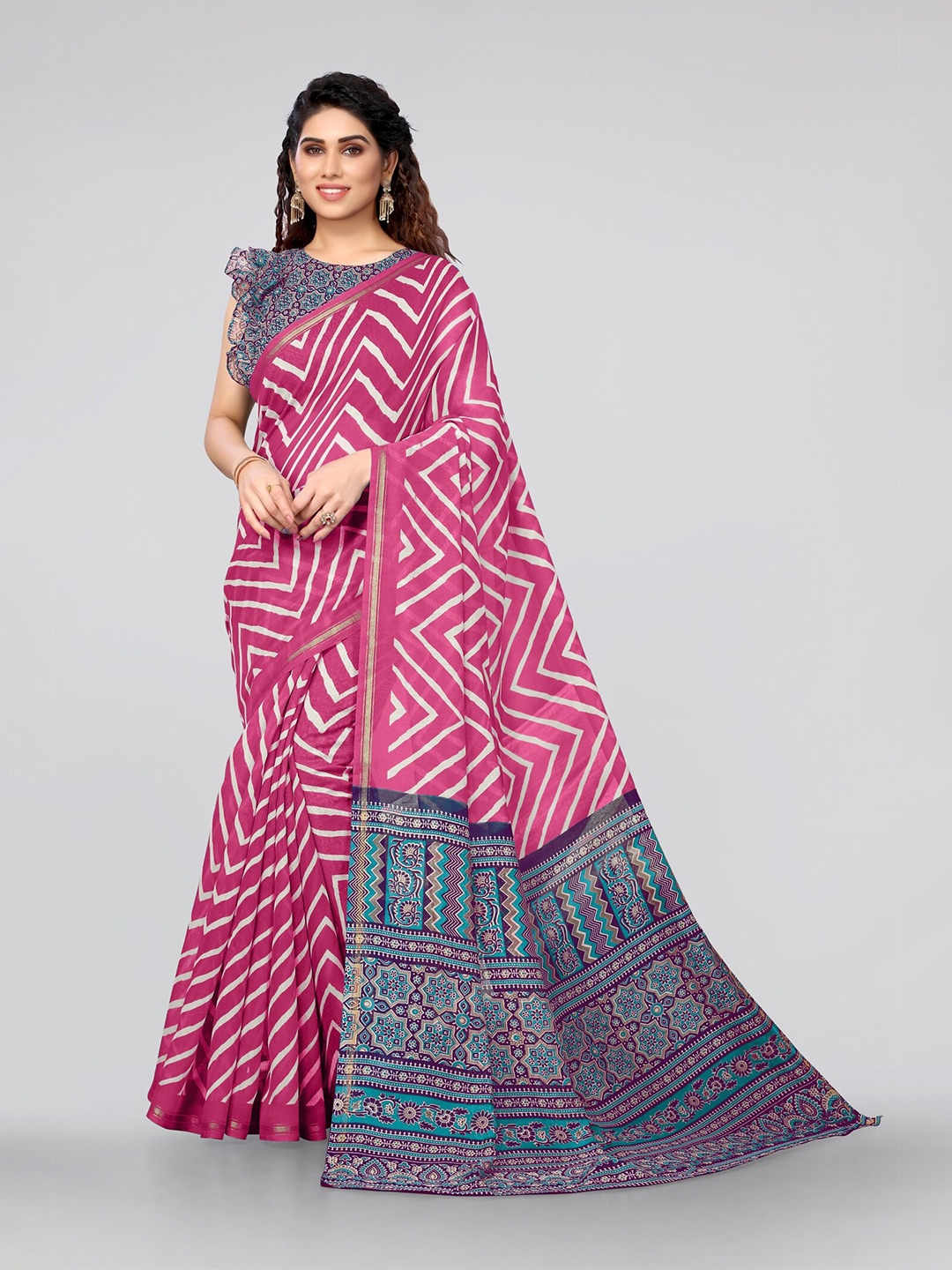 

MIRCHI FASHION Pink & Grey Zari Leheriya Saree