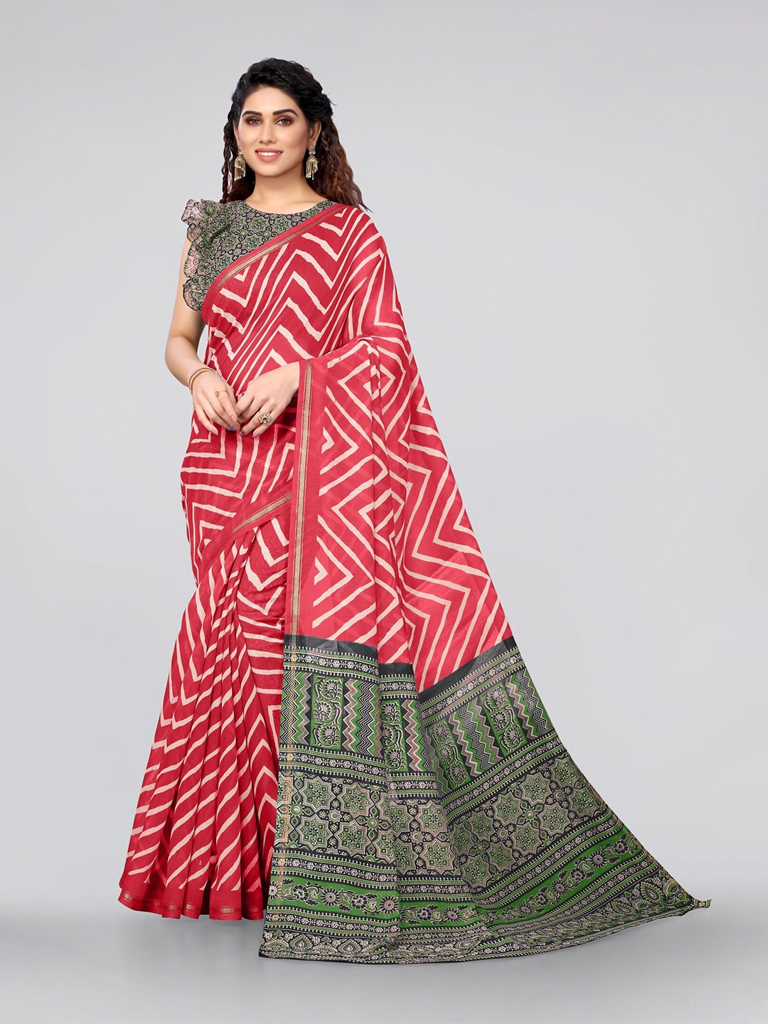 

MIRCHI FASHION Red & Cream-Coloured Zari Leheriya Saree