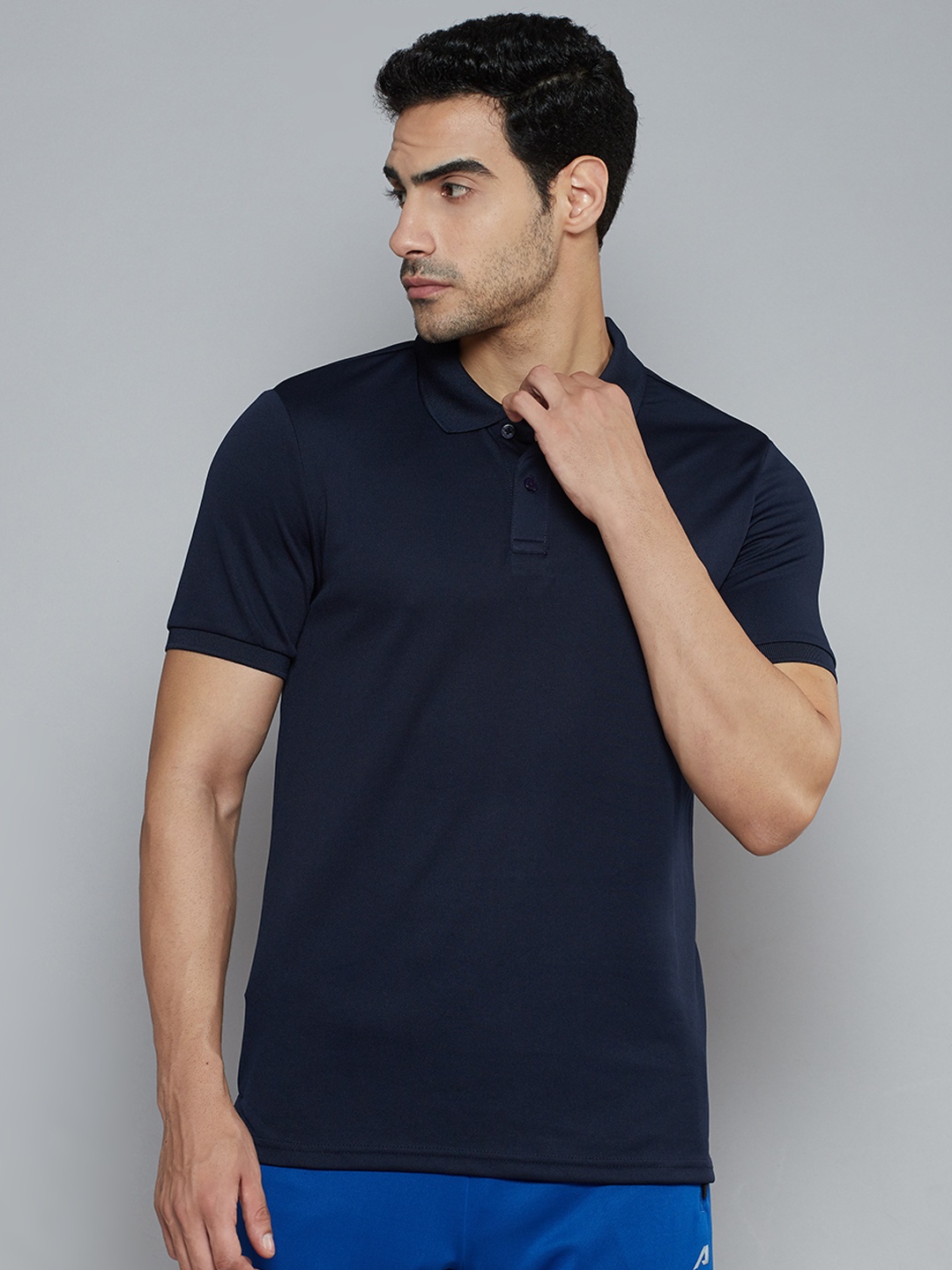 

Alcis Men Navy Blue Solid Polo Collar Slim Fit T-shirt