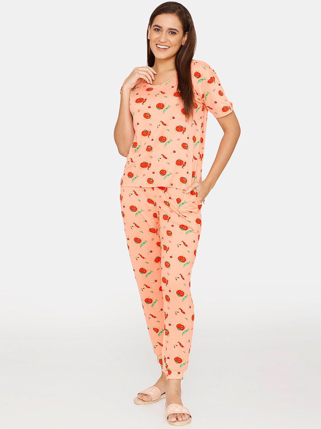 

Zivame Women Orange & Red Printed Night suit