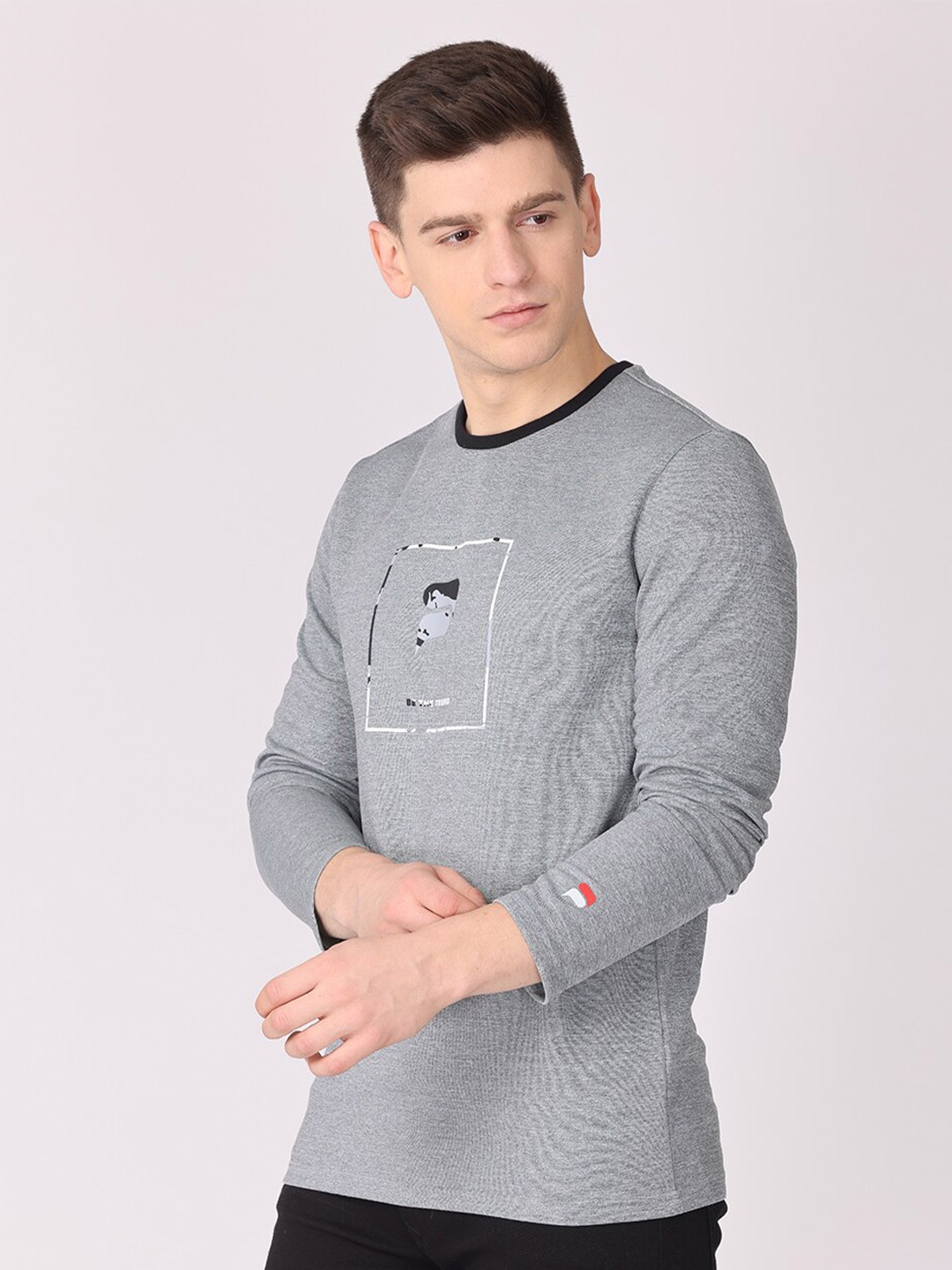 

POLONIUM Men Grey Printed Dry Fit T-shirt