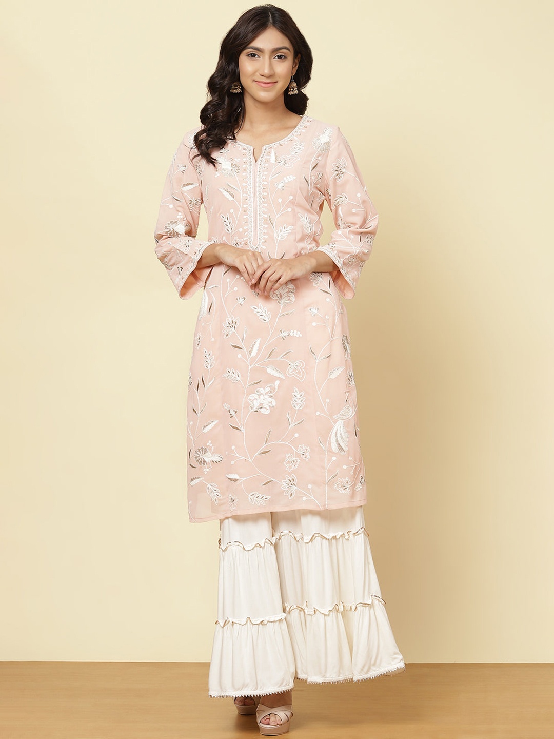 

Lakshita Women Peach-Coloured Floral Embroidered Georgette Kurta