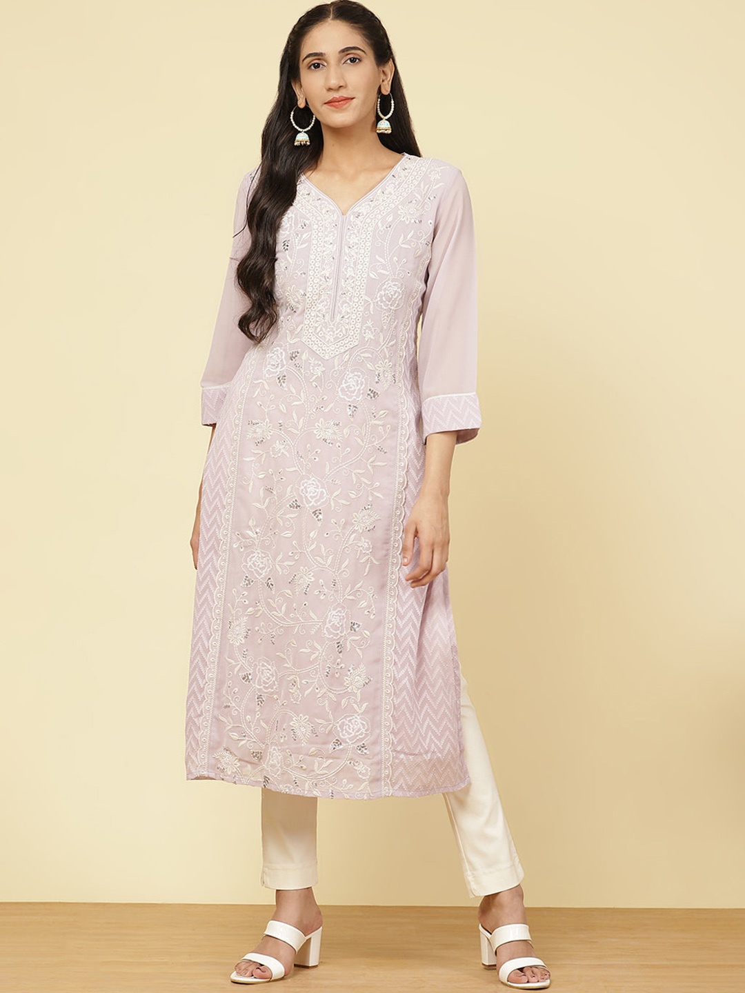 

Lakshita Women Purple Geometric Georgette Kurta