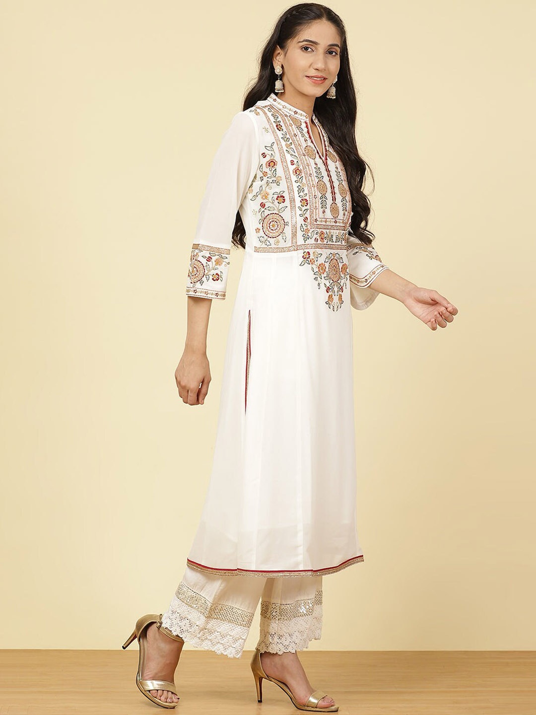 

Lakshita Women White Geometric Embellished Keyhole Neck Thread Work Georgette Anarkali Kurta