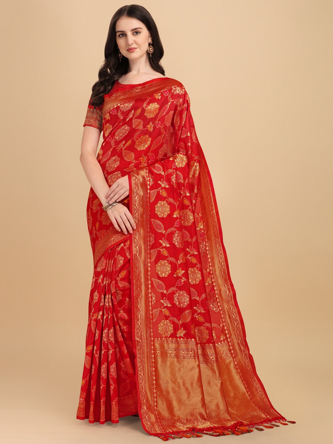 

ZIKARAA Red & Gold-Toned Floral Zari Pure Silk Banarasi Saree