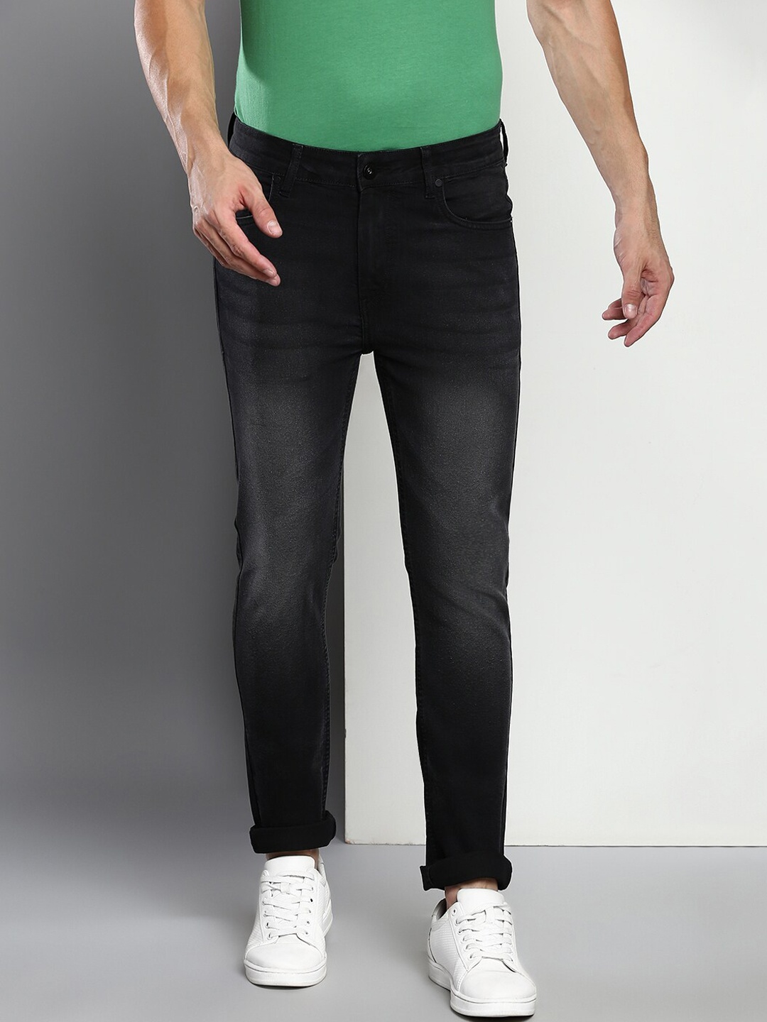 

Dennis Lingo Men Slim Fit Light Fade Stretchable Denim Jeans, Black
