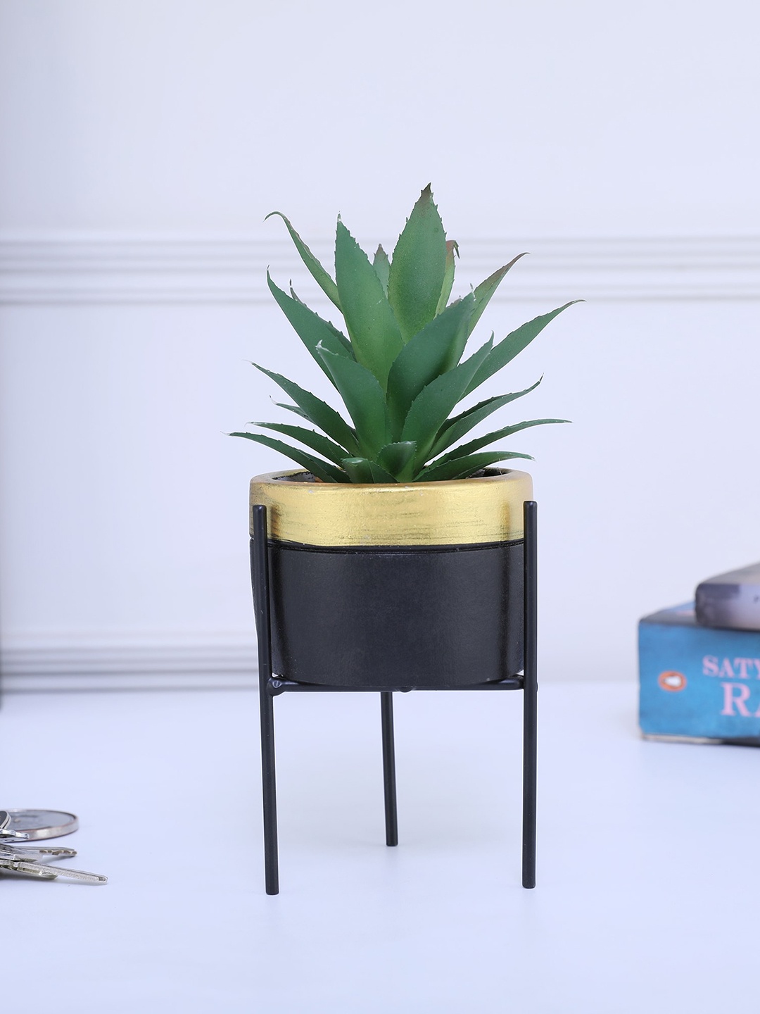 

HomeTown Gold-Toned & Black Artificial Bonsai Plant With Pot