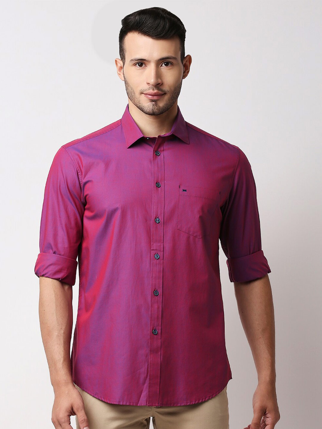 

Basics Men Pink Solid Cotton Slim Fit Casual Shirt