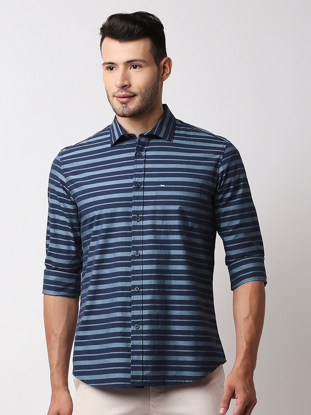 

Basics Men Blue Cotton Slim Fit Horizontal Stripes Striped Casual Shirt