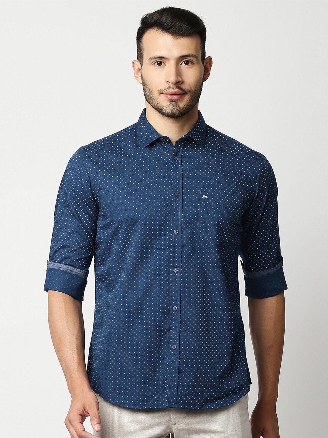 

Basics Men Navy Blue Slim Fit Printed Casual Shirt