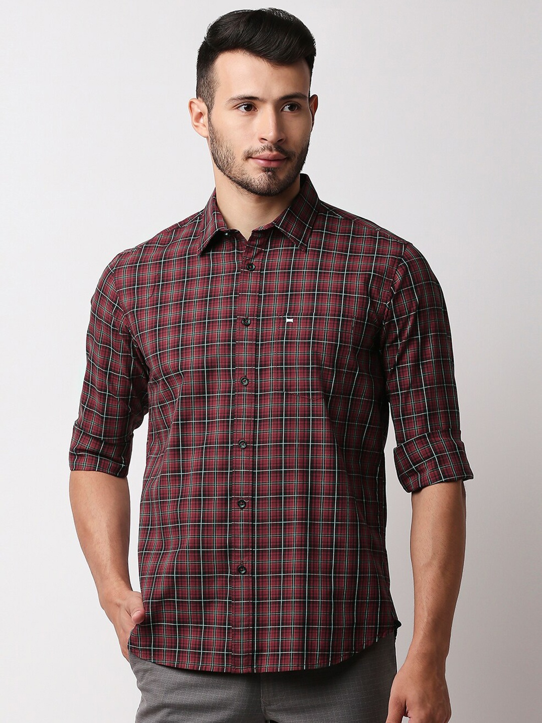 

Basics Men Red Slim Fit Tartan Checks Checked Casual Shirt