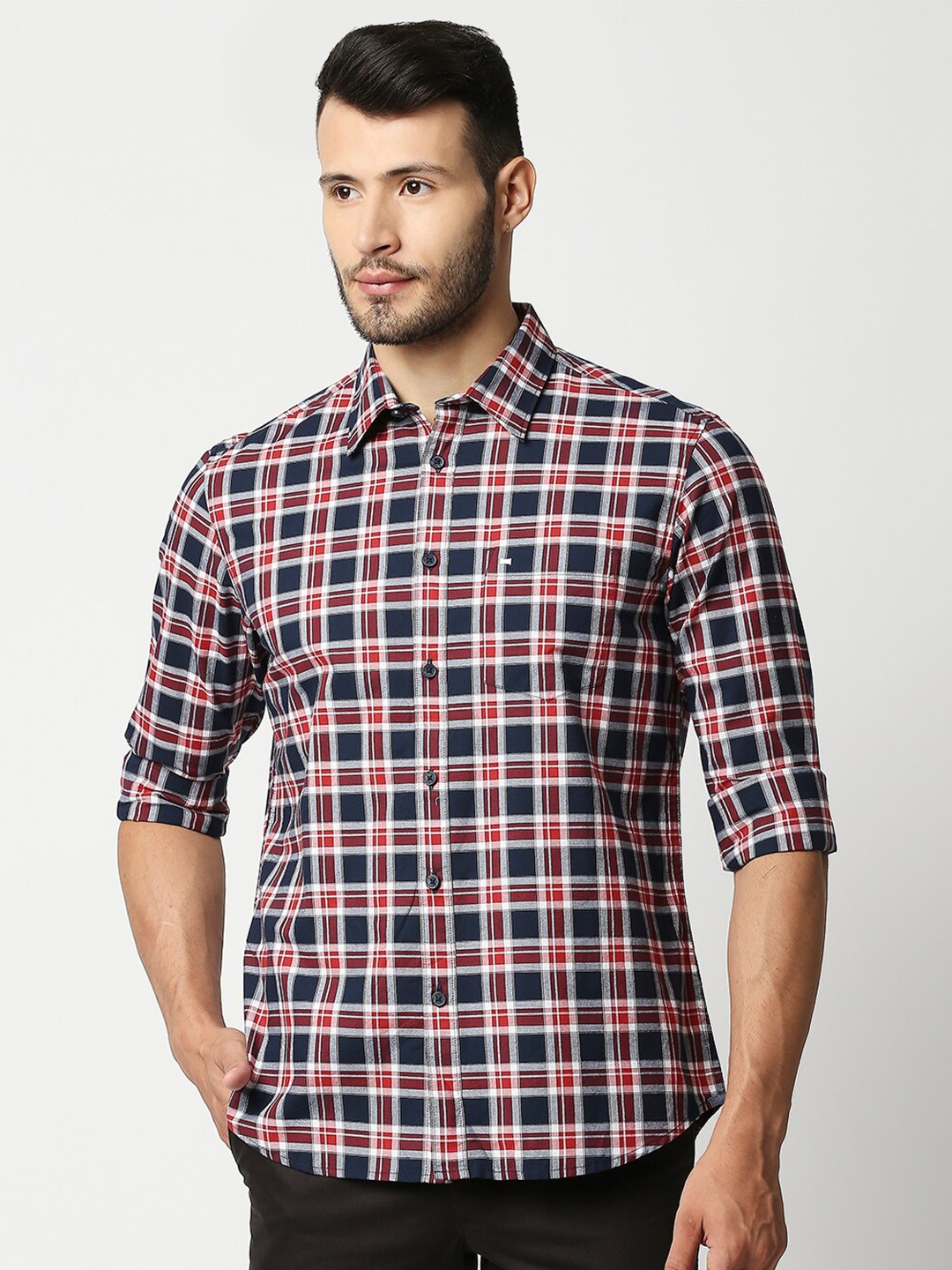 

Basics Men Navy Blue Slim Fit Tartan Checks Checked Casual Shirt