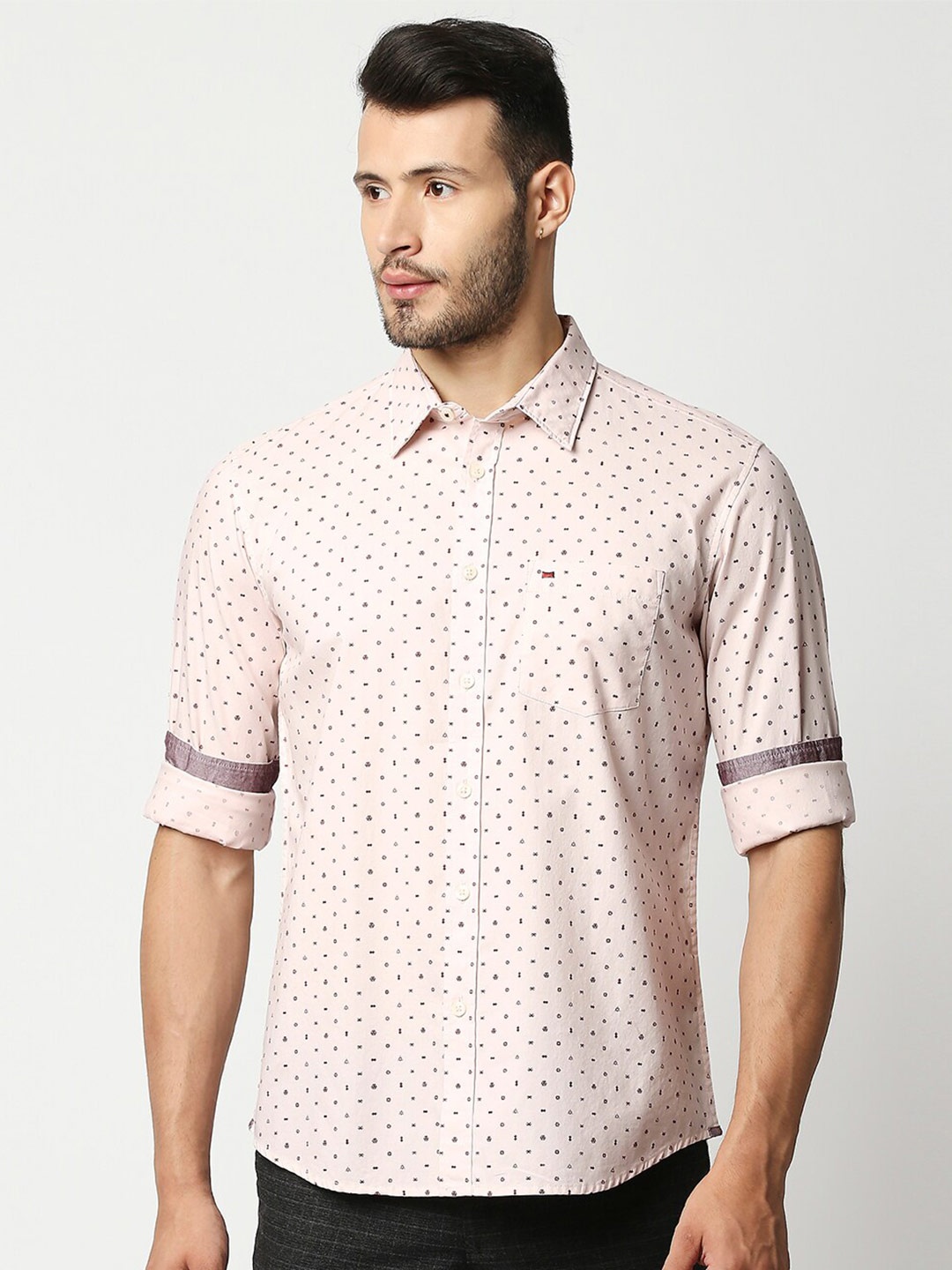 

Basics Men Pink Slim Fit Printed Casual Shirt