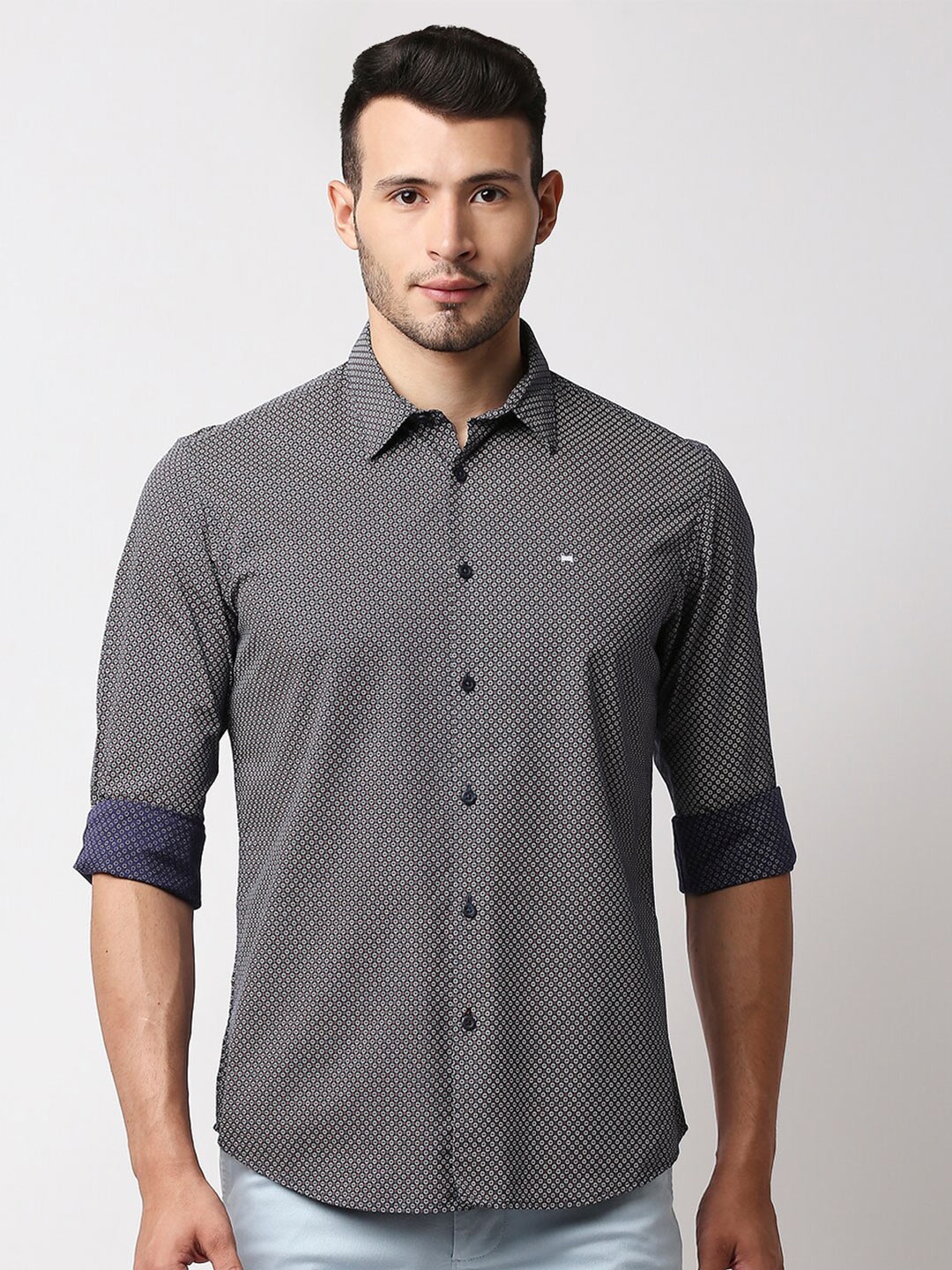 

Basics Men Navy Blue Slim Fit Printed Casual Shirt