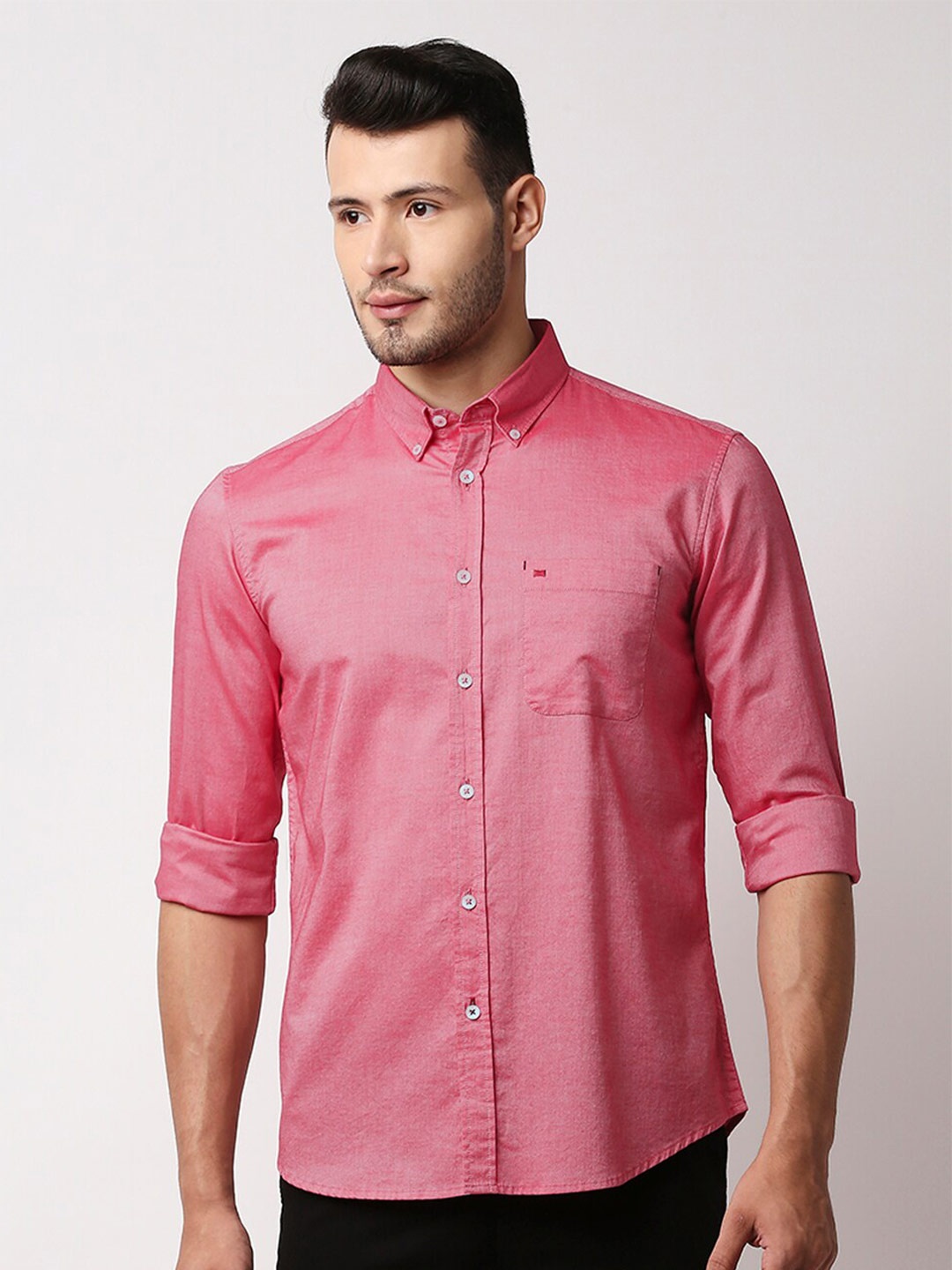 

Basics Men Red Solid Slim Fit Casual Shirt