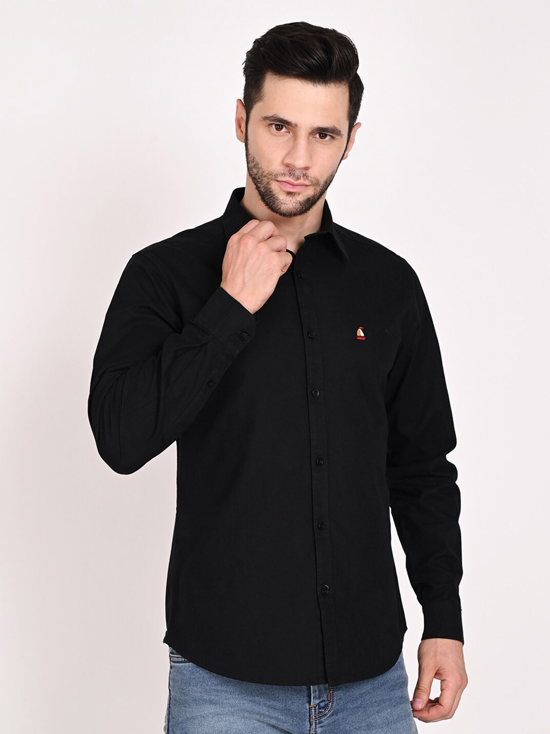 

STROP Men Black Solid Slim Fit Casual Shirt