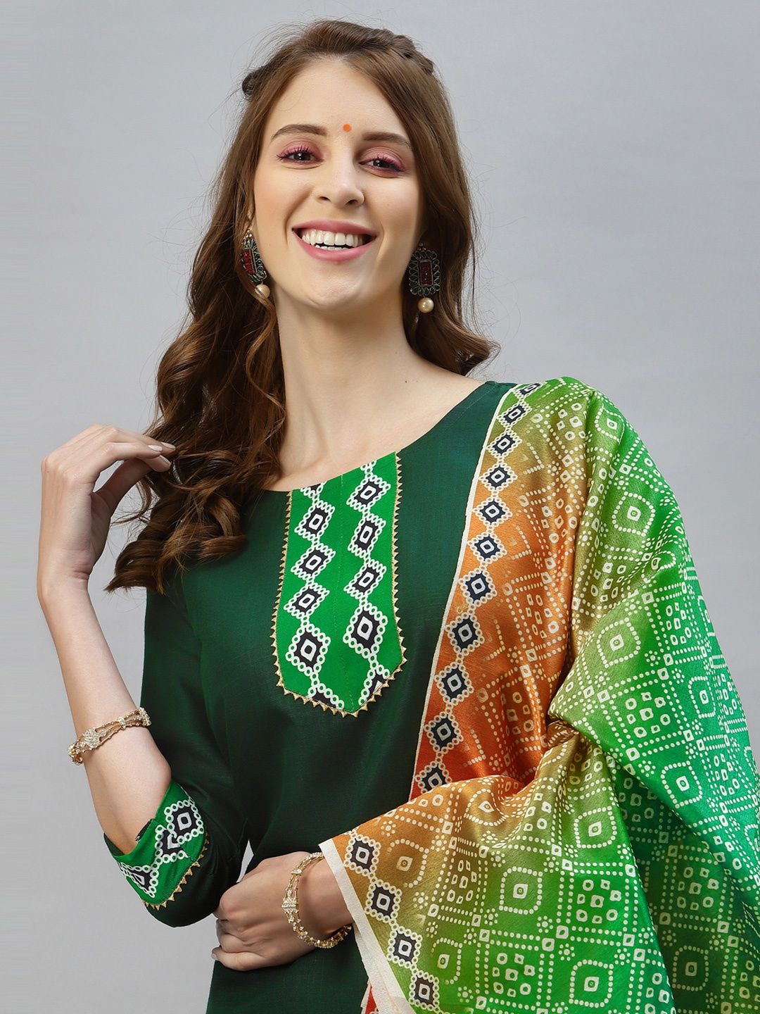 

KALINI Women Green Ethnic Motifs Yoke Design Kurta with Palazzo & Dupatta