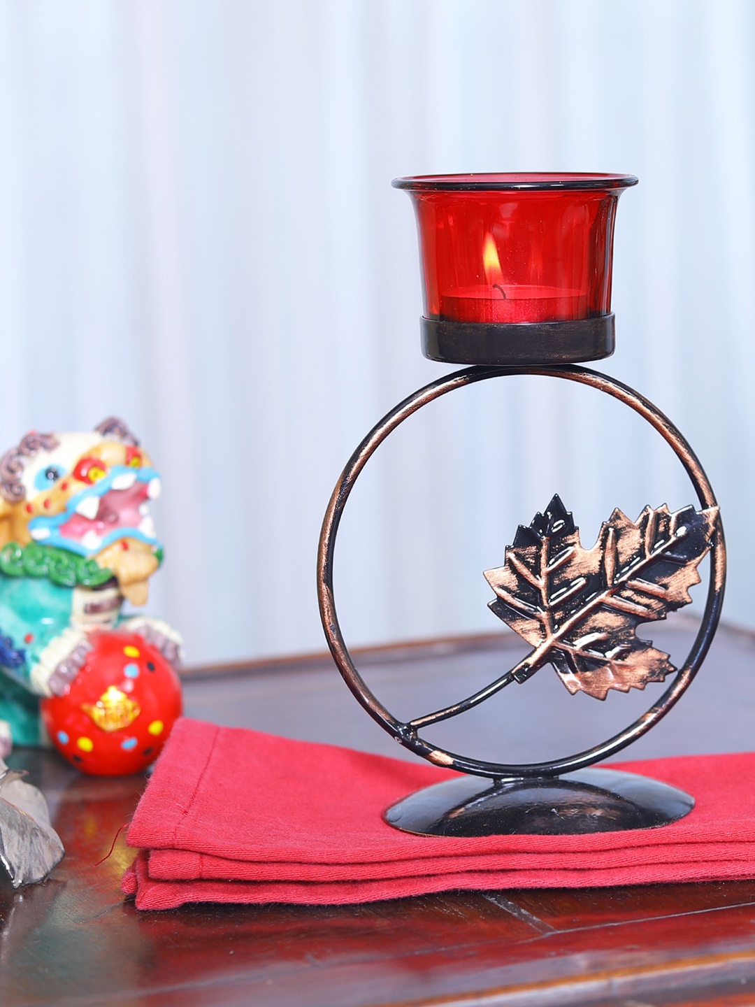 

HOSLEY Black & Red Solid Copper Tea-Light Candle Holder