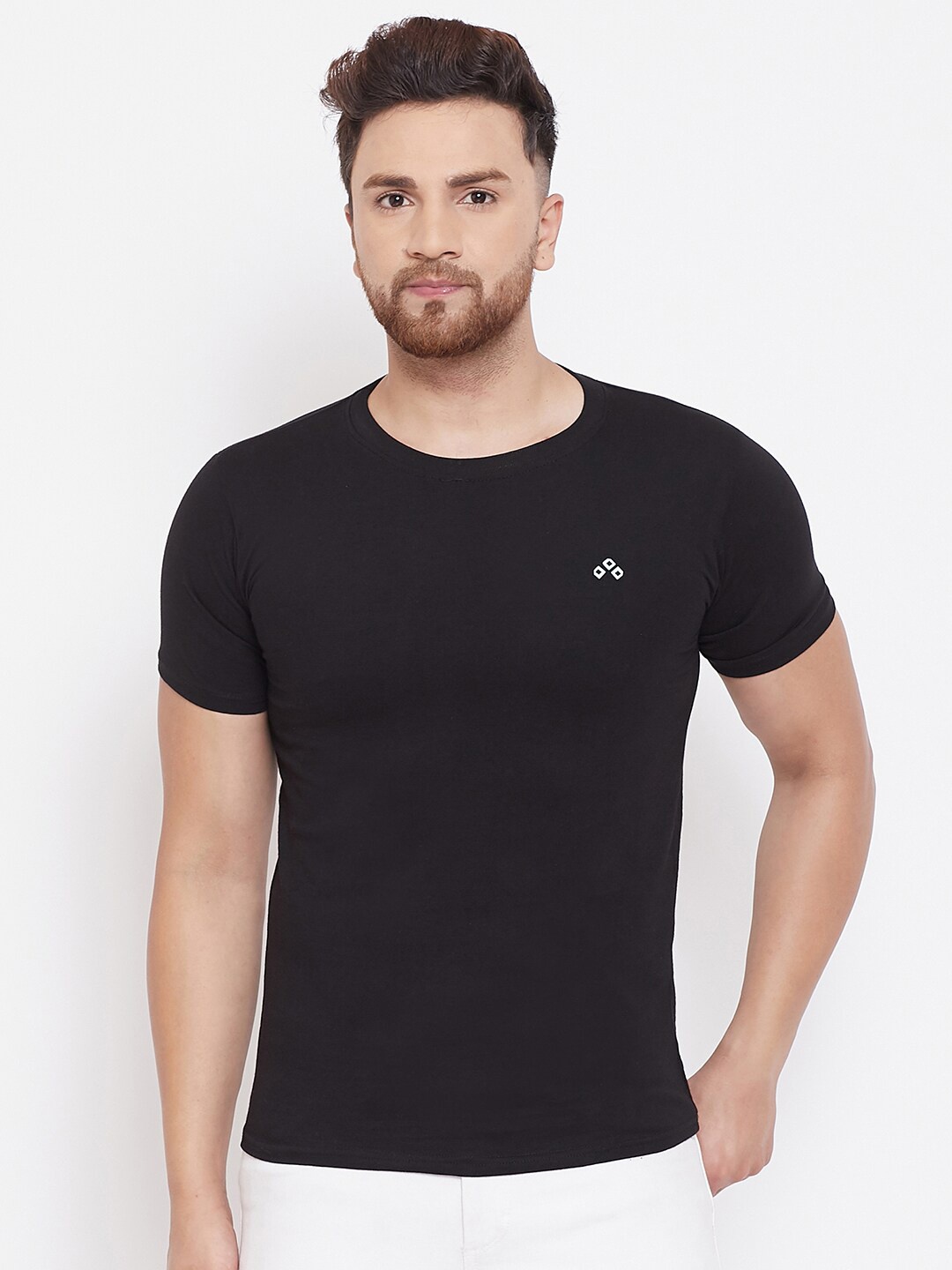 

ALIZA Men Black Slim Fit T-shirt