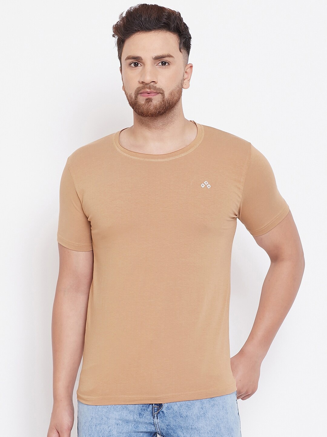 

ALIZA Men Beige Slim Fit T-shirt