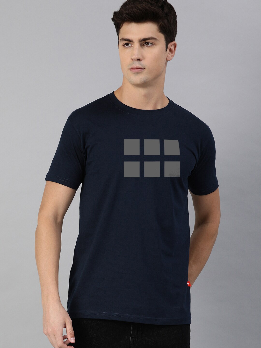 

UNSULLY Men Navy Blue Printed 100% Cotton T-shirt