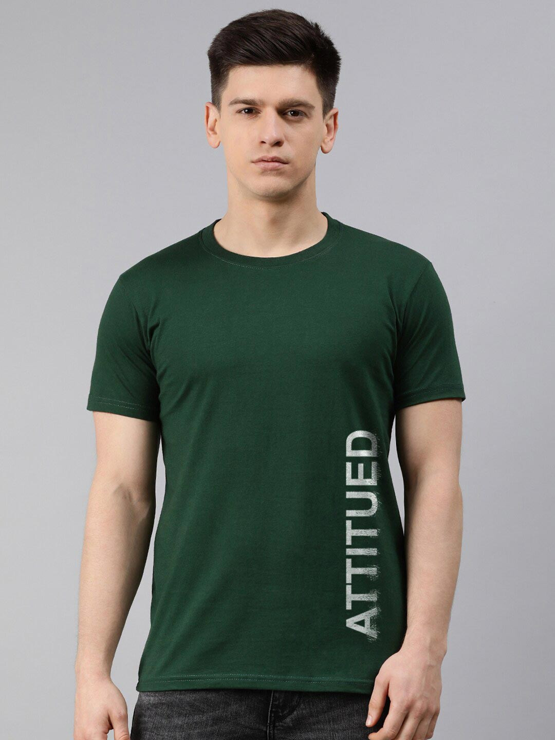 

UNSULLY Men Green Typography Printed 100% Cotton T-shirt
