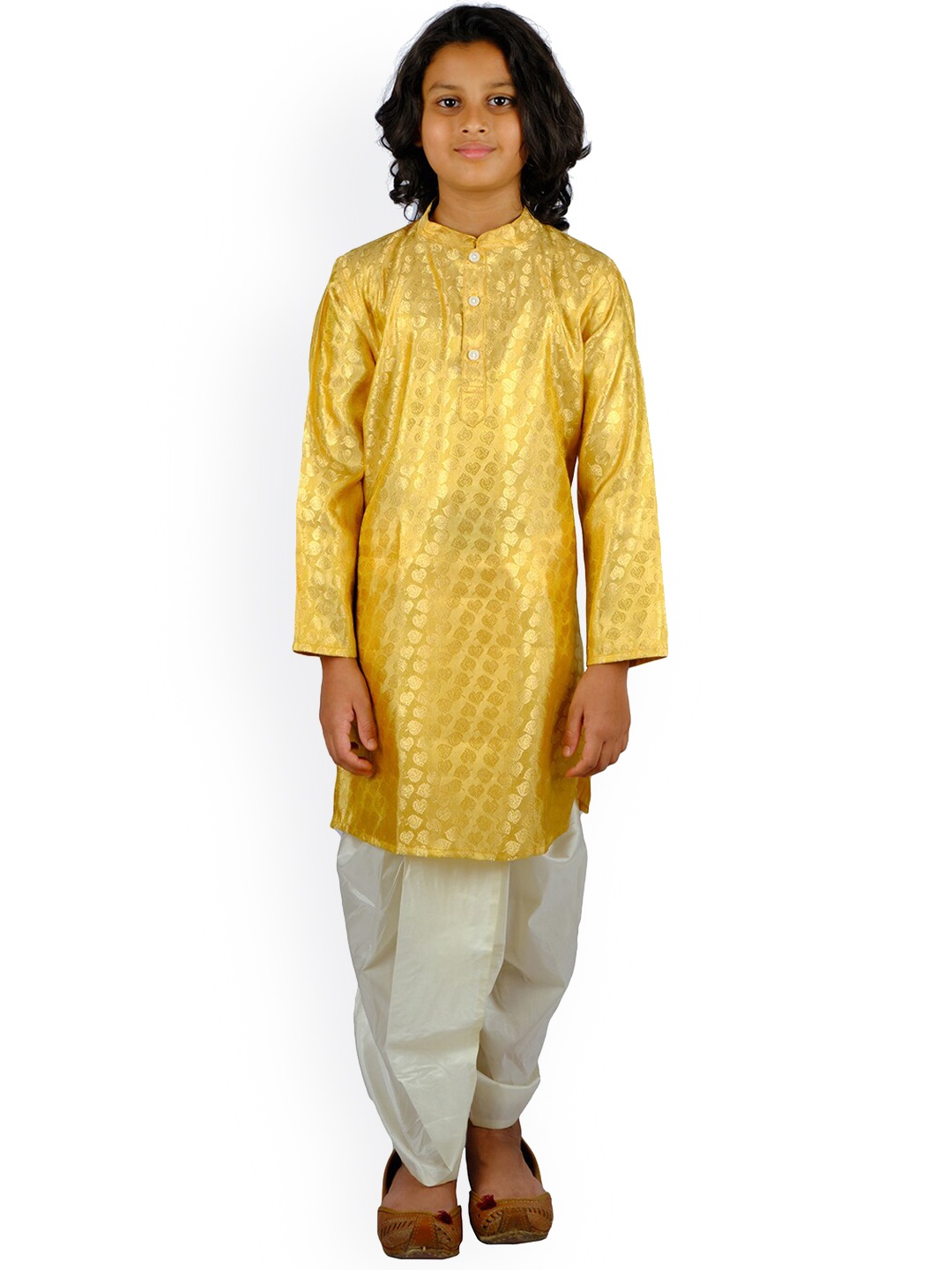 

Sethukrishna Boys Gold-Toned & White Ethnic Motifs Printed Kurta with Dhoti Pants