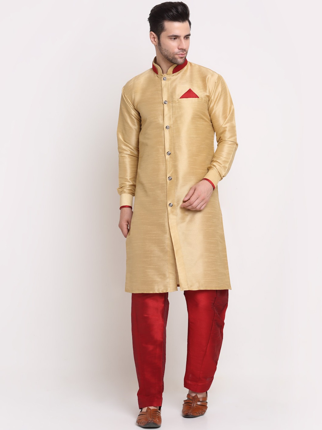 

Benstoke Men Golden & Maroon Solid Sherwani Set, Gold