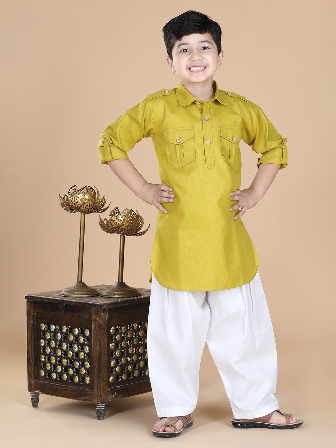 

Aj DEZInES Boys Yellow Pure Cotton Pathani Kurta with Salwar