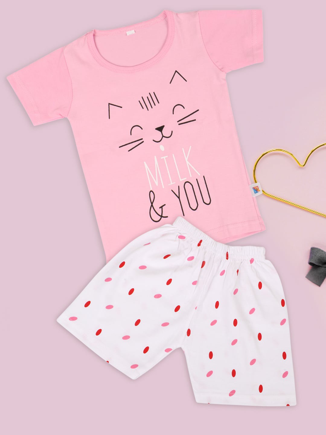 

Fashitale Kids Pink & White Printed Pure Cotton T-shirt with Shorts