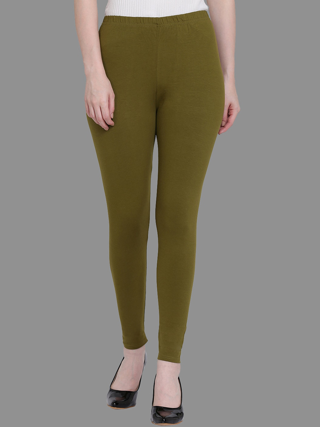 

SPIFFY Women Green Solid Ankle-Length