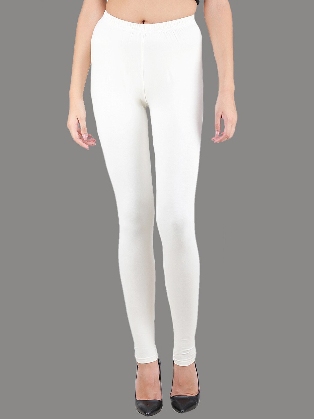 

SPIFFY Women White Solid Ankle-Length Leggings