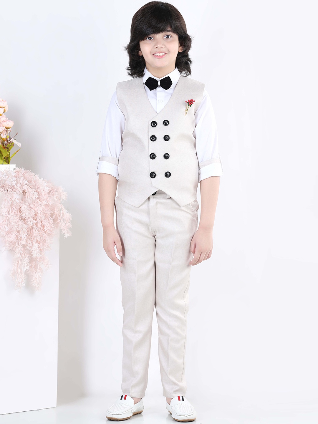 

Aj DEZInES Boys Beige & White Shirt with Trousers