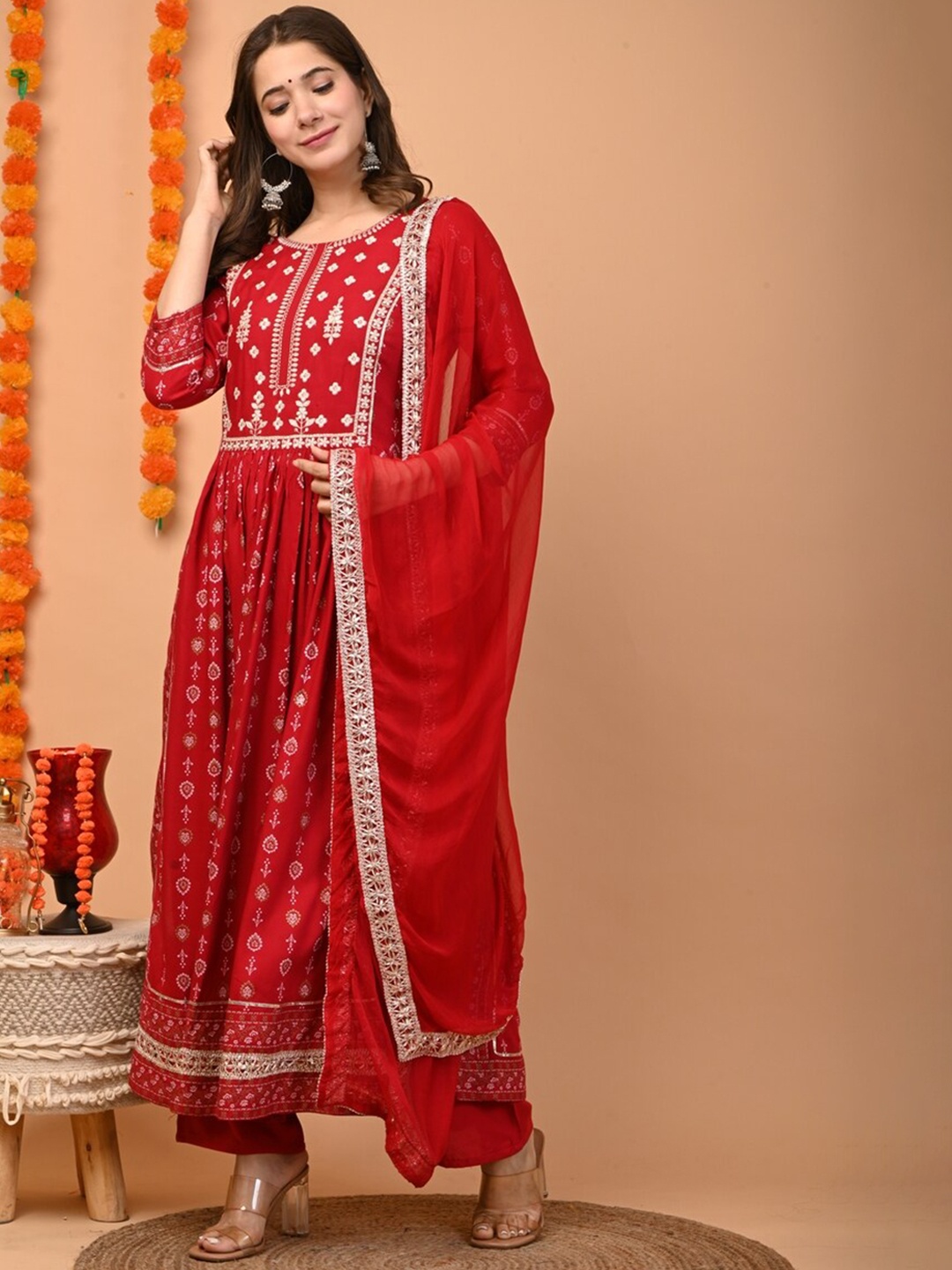 

TOULIN Women Ethnic Motifs Printed Kurta with Palazzos & With Dupatta, Red