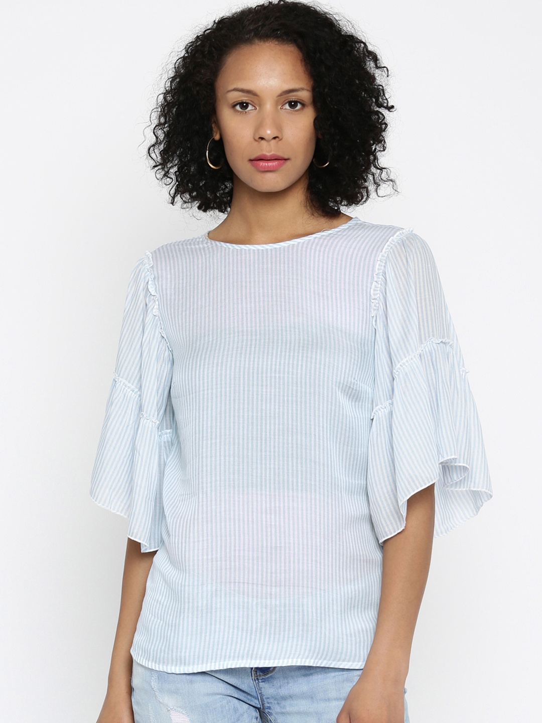 

Vero Moda Blue & White Striped Top