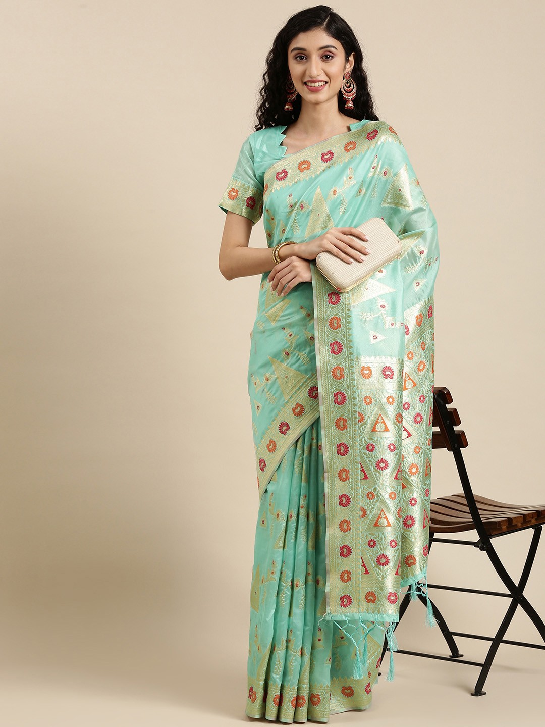

Mitera Turquoise Blue & Gold-Toned Floral Organza Saree