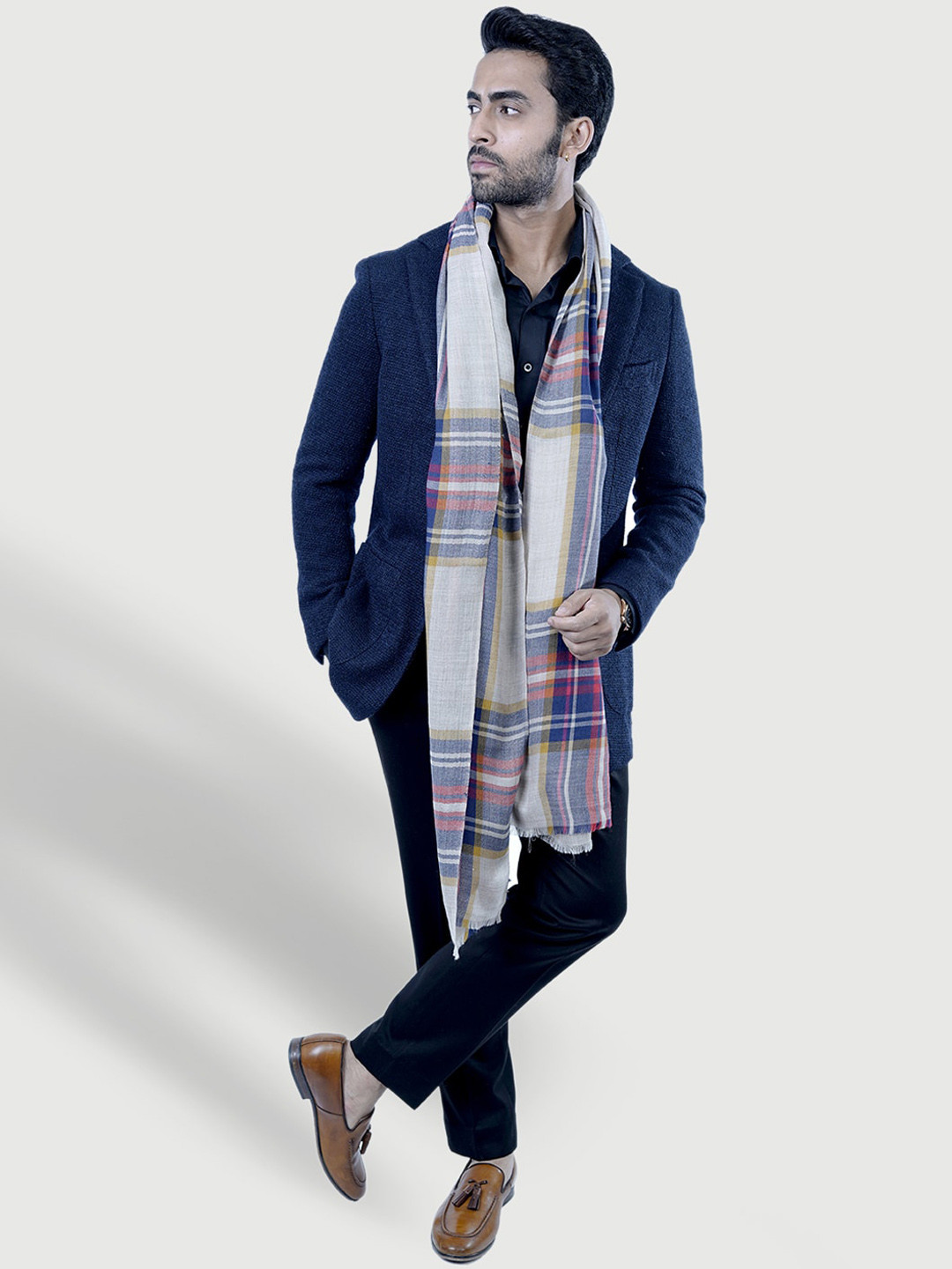 

TAROOB Men Beige Colored & Red Woven Design Pashmina Shawl