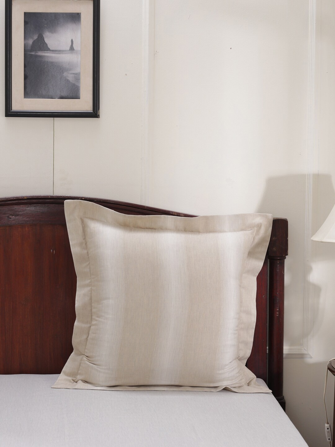 

MASPAR Set Of 2 White Striped Printed Pure Cotton 110 GSM Pillow Covers