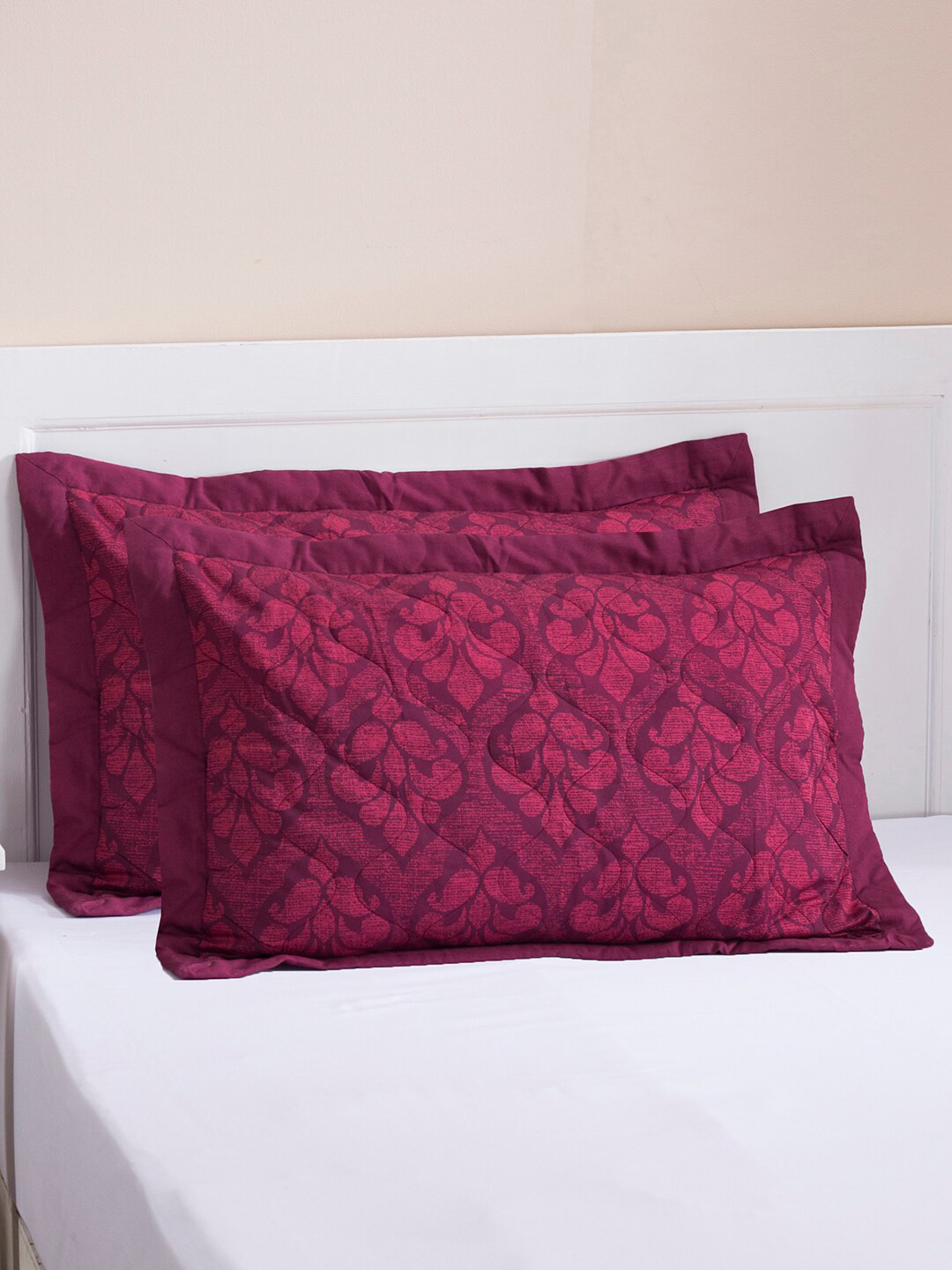

MASPAR Set of 2 Red Ethnic Motifs Pillow Covers