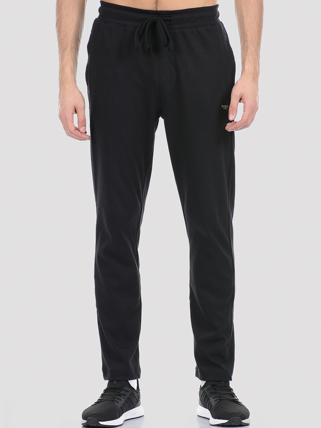 

LONDON FOG Men Black Solid Cotton Track Pants