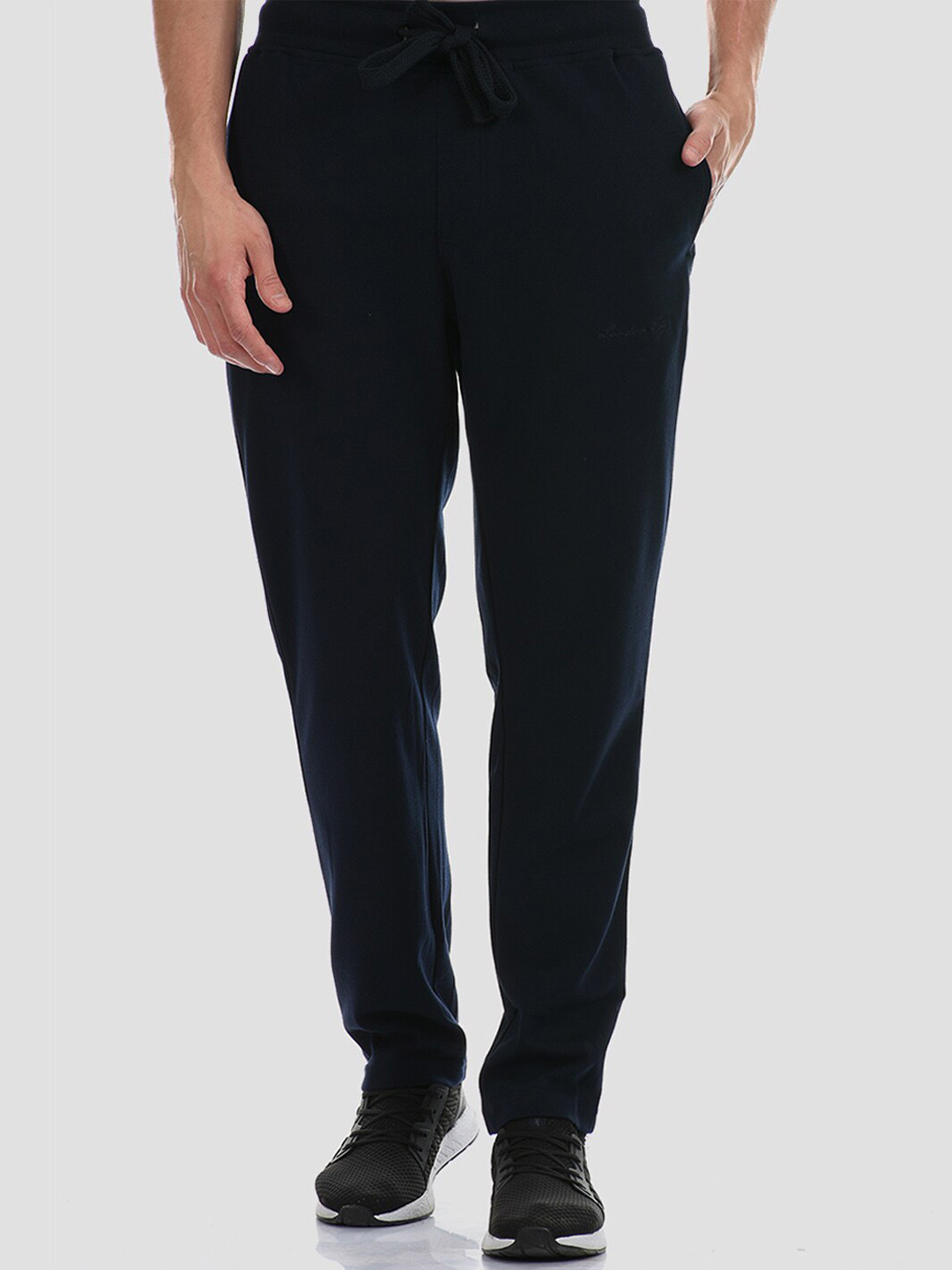 

LONDON FOG Men Navy Blue Solid Cotton Regular-Fit Track Pants