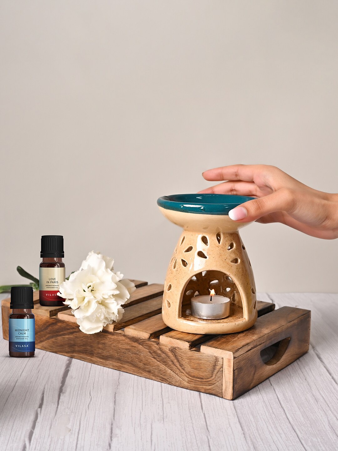 

VILASA Bodhi Clay Aroma Oil Diffuser & Burner - Green Top, Mustard