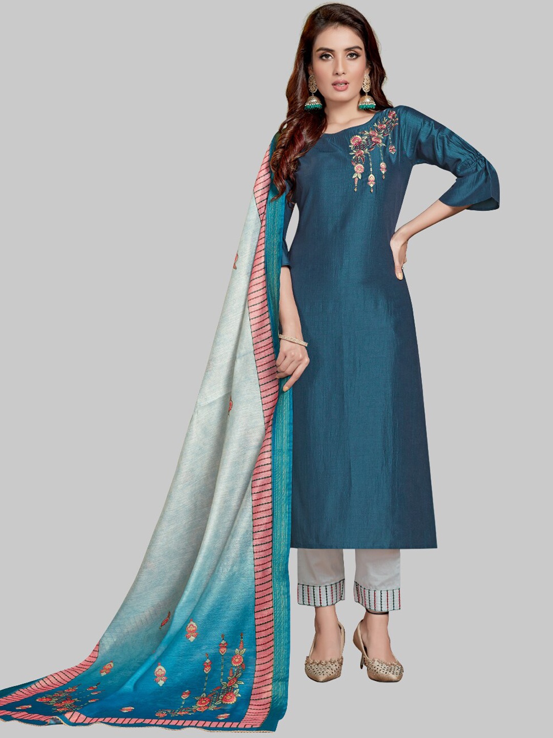 

7TH FAB Women Green High Slit Pure Silk Kurti with Skirt & With Dupatta