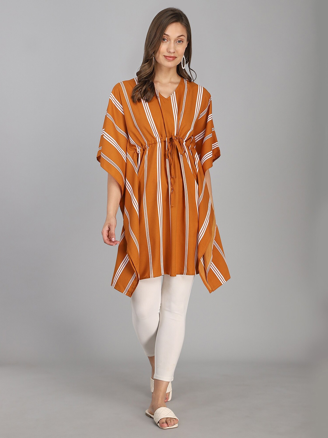 

Fashfun Brown & White Printed V-Neck Panelled Kaftan Kurti