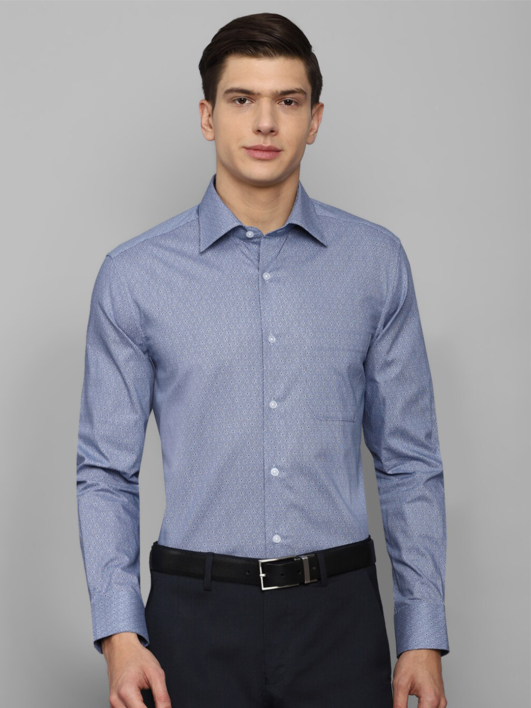 

Louis Philippe Men Blue Formal Shirt