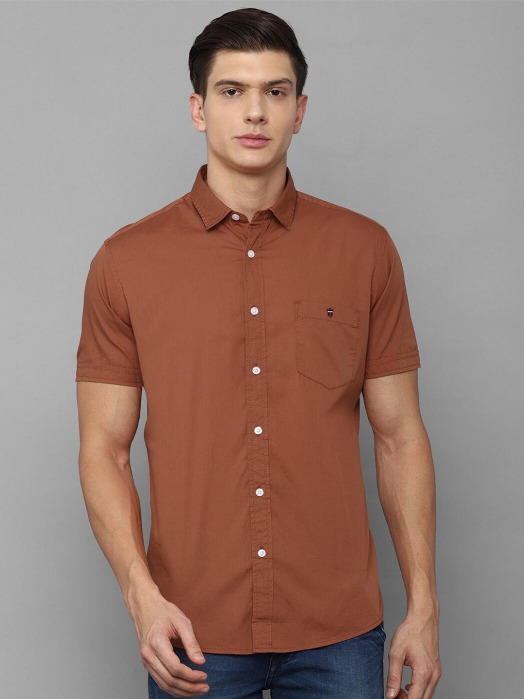 

Louis Philippe Jeans Men Brown Slim Fit Casual Shirt