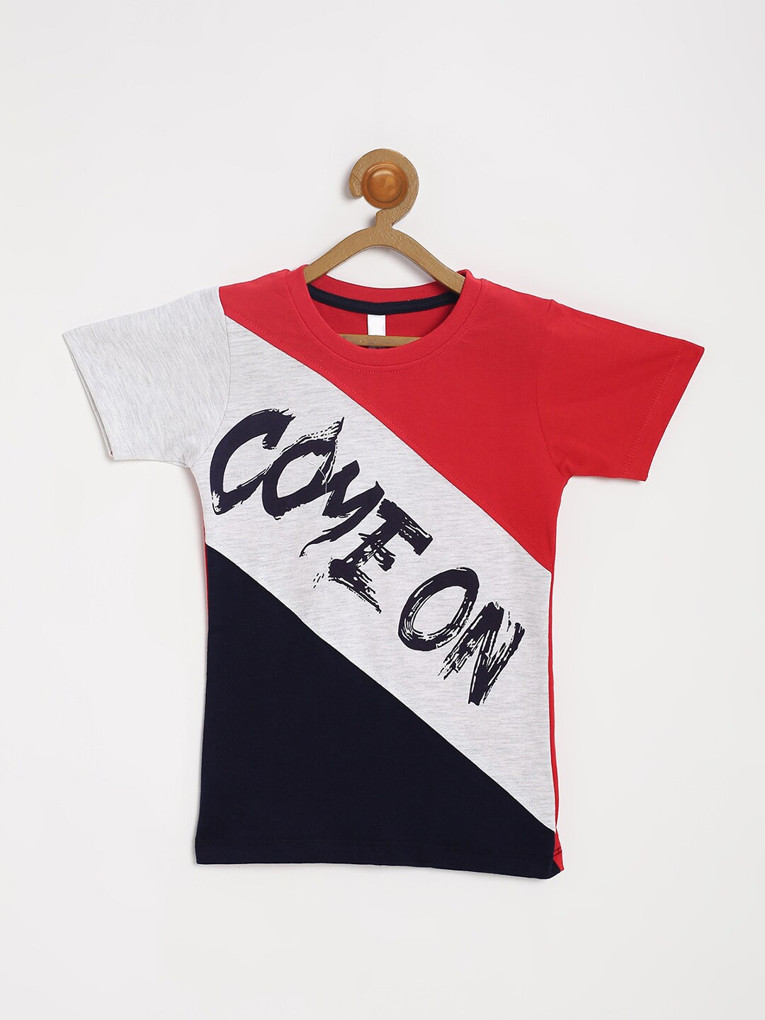 

V2 Value & Variety Boys Red & christmas silver Colourblocked Applique T-shirt