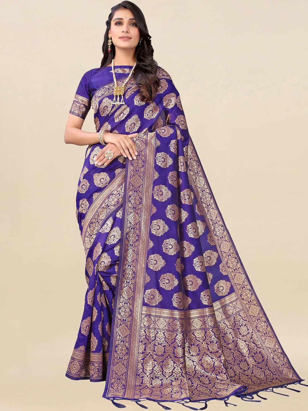 

Satrani Violet & Gold-Toned Woven Design Saree