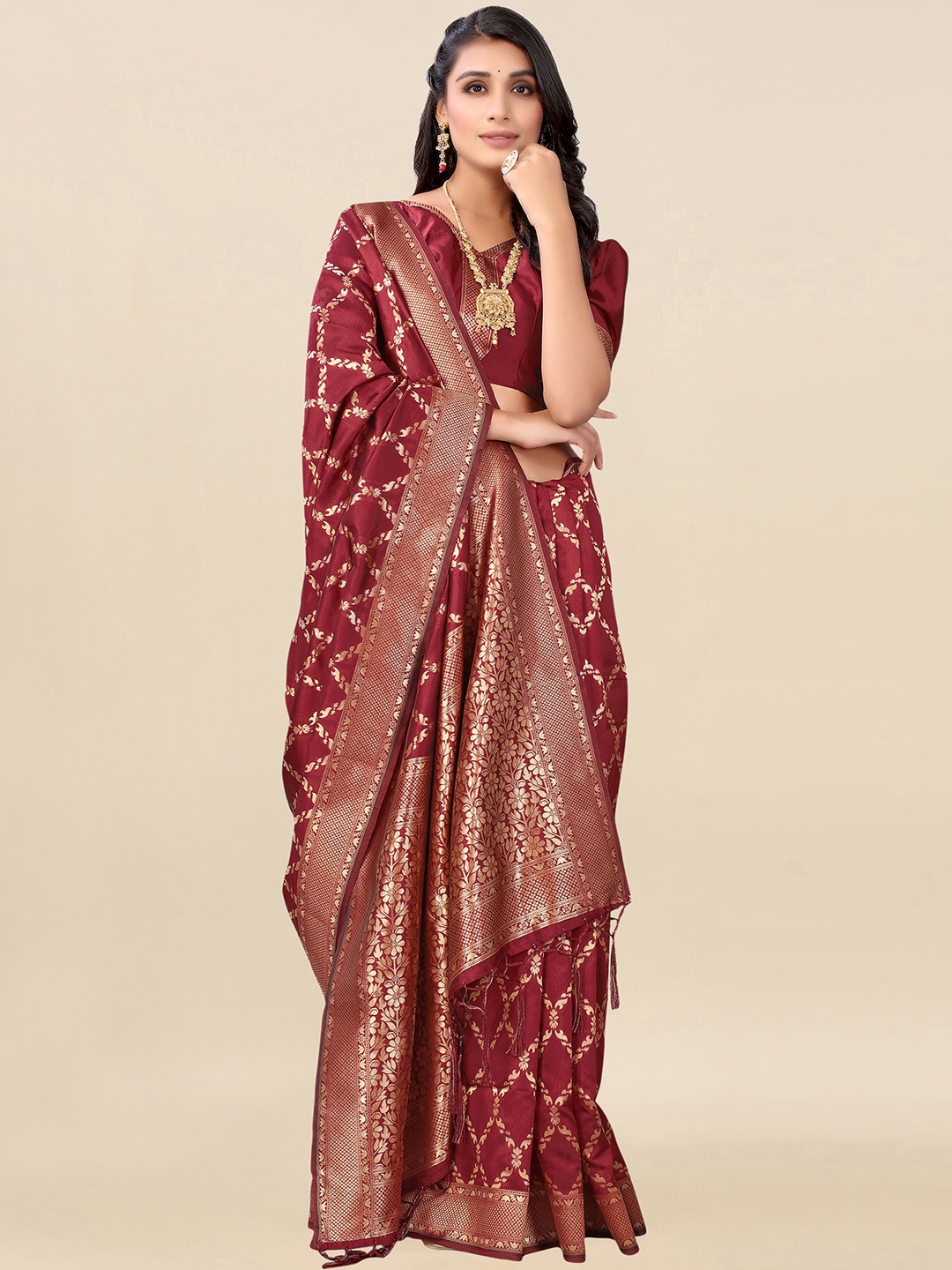 

Satrani Maroon & Gold-Toned Woven Design Saree